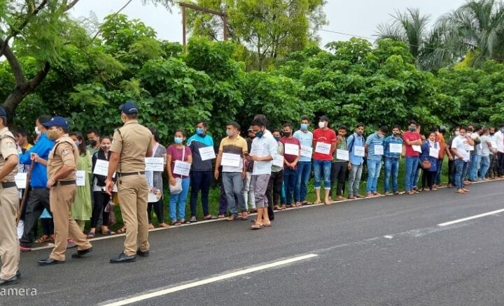 मुख्यमंत्री से मिलने पहुँचे डीएलएड प्रशिक्षितों को पुलिस ने खदेड़ा