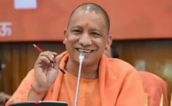 यूपी के 22 लाख सरकारी कर्मचारियों-पेंशनरों को सीएम योगी देंगे तोहफा, पढ़िए पूरी खबर