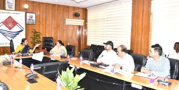 अपर मुख्य सचिव राधा रतूड़ी ने की स्मार्ट सिटी प्रोजेक्ट के कार्यों की समीक्षा