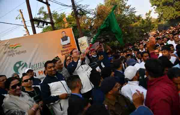 पुलिस लाईन रेस कोर्स में किया गया ‘देहरादून मैराथन’ का आयोजन, सीएम धामी ने किया प्रतिभाग